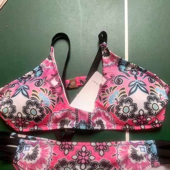 Ekouaer Juniors Flowery Halter Shirred Bikini Set - XL - Picture 2 of 7